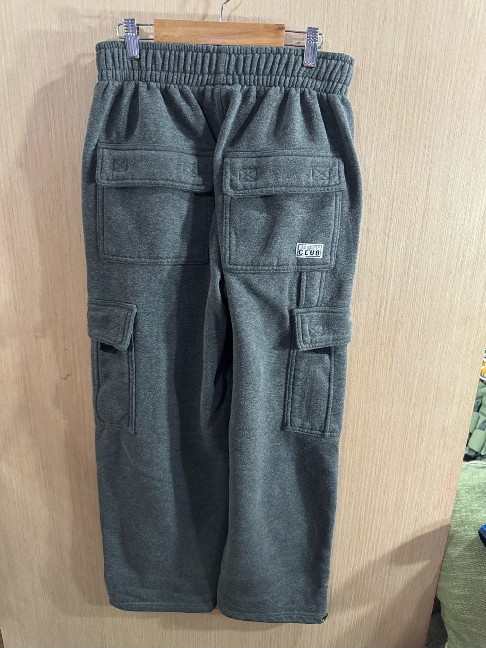 Men's Pro Club Heavyweight Charcoal Cargo Sweatpants with Elastic Waist Small - Picture 5 of 7